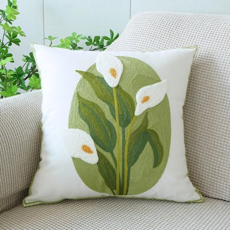 Funda de Almohada Bordada con Flor